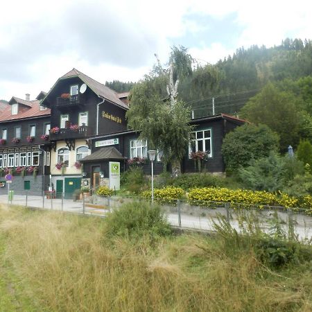 B&B Hotel Das Onkel Fritz 슈피탈 암 제머링 외부 사진